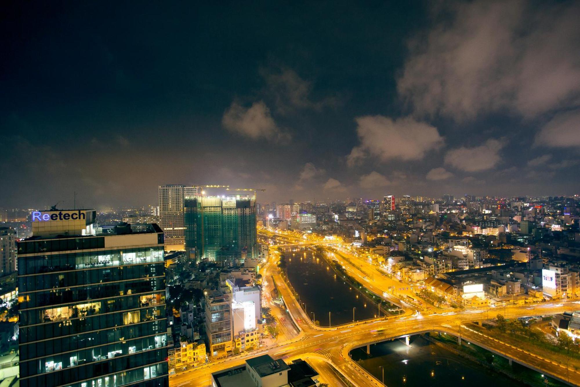 Double E Saigon Apartment Thành Pho Ho Chí Minh Esterno foto